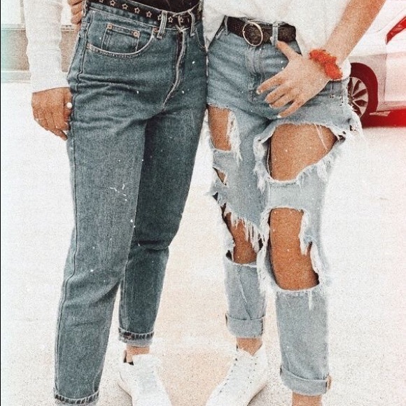 Urban Outfitters Denim - LAST PAIR SALE Vintage Style Light Wash Mom Jeans